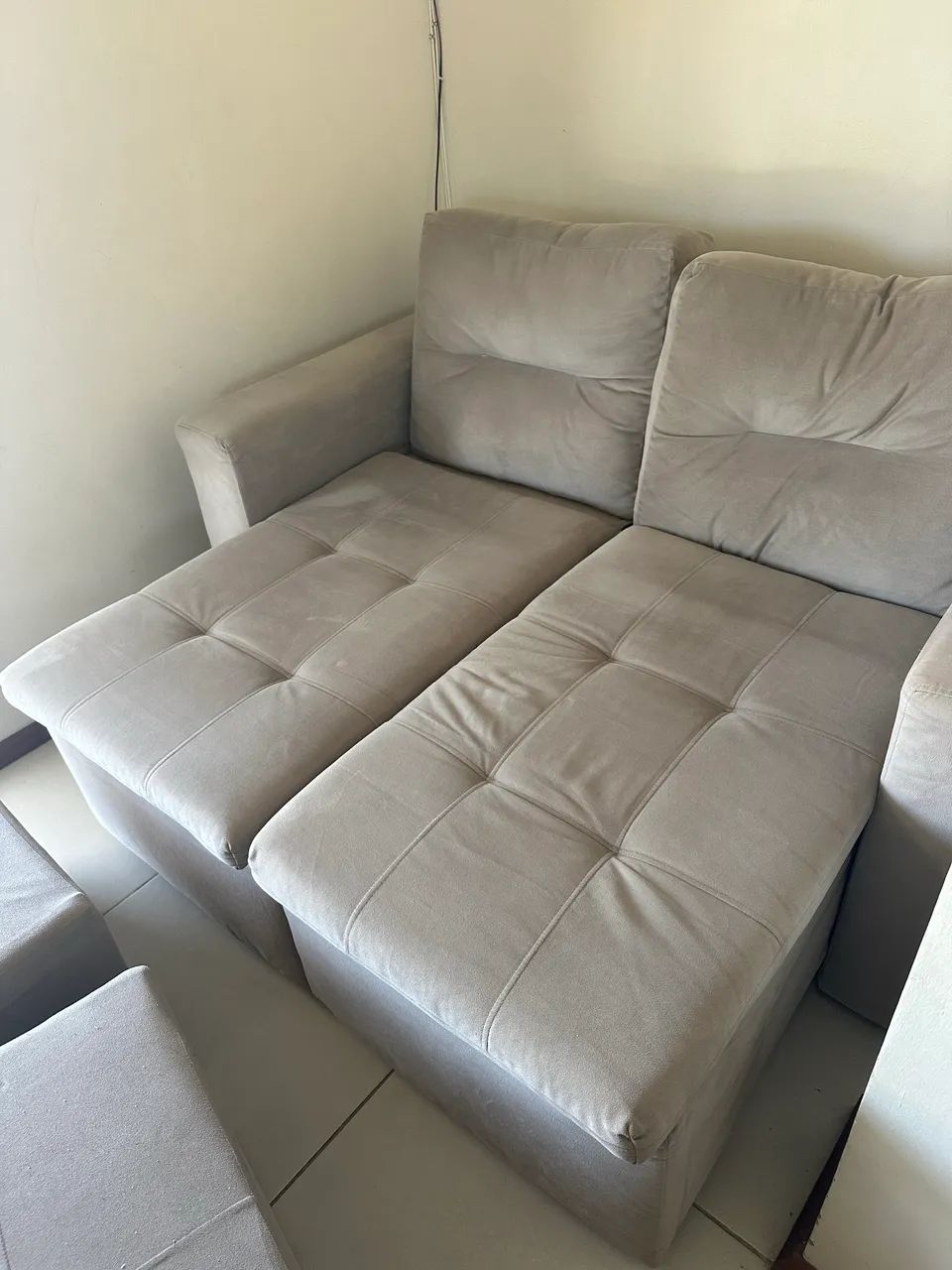 Sofá 2 lugares 