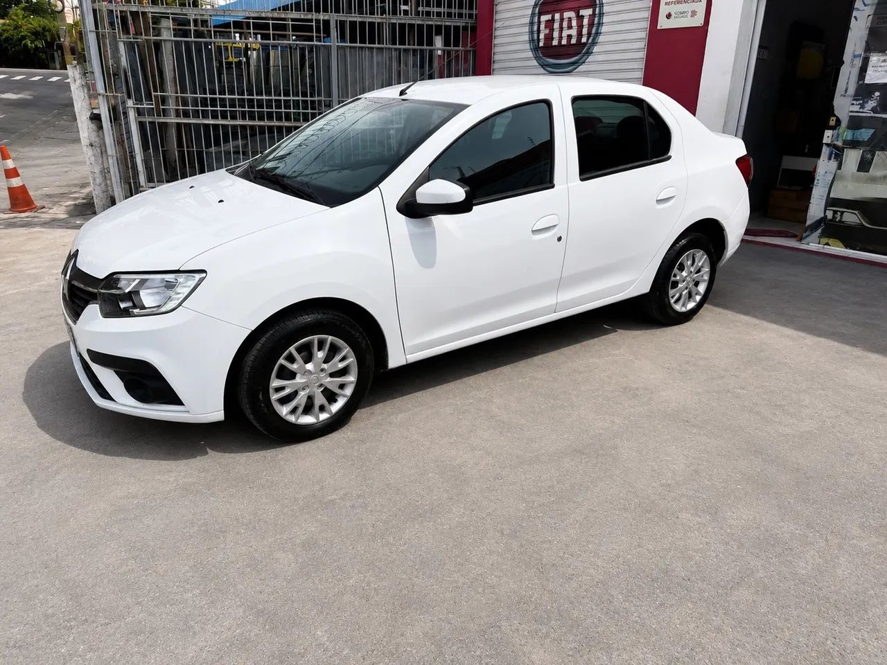 Renault Logan 2021