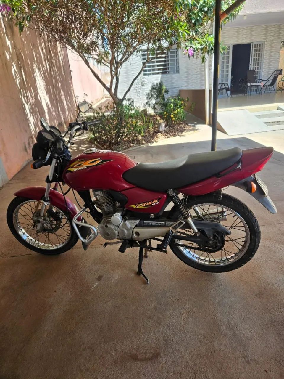 CG Titan 125 2000 - Foto 3