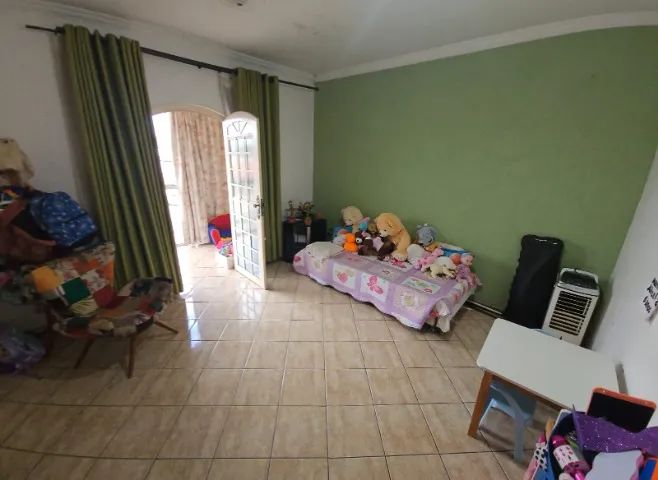 QSF 13 Quer morar bem?! Sobrado 4 quartos, sendo 2 suites, 2 salas! - Foto 4