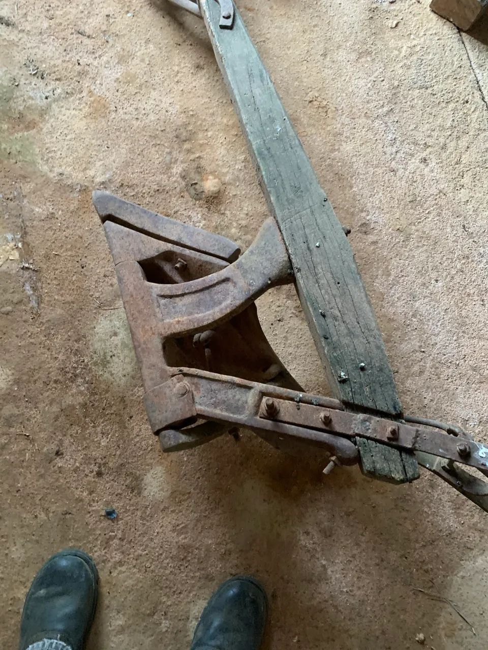 Arado de aiveca - Foto 2