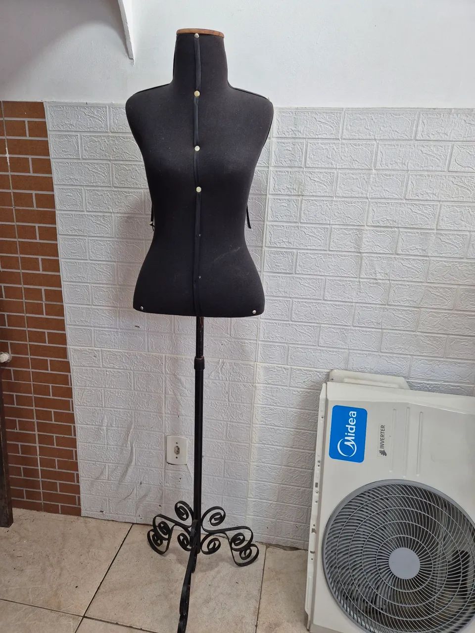 Manequin busto para loja de roupas e costura - Foto 2