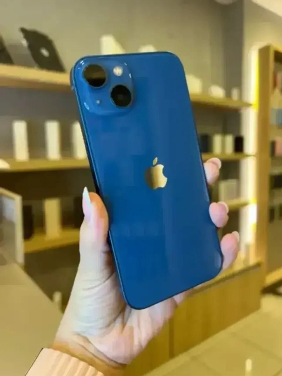 iPhone 13 256GB - Azul - 75% Bateria - Seminovo - Retirada em Loja