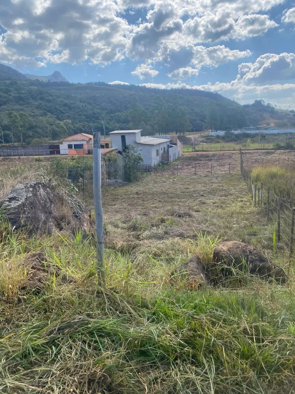Lote em Catas Altas - Próximo ao Centro e Espaço de Eventos