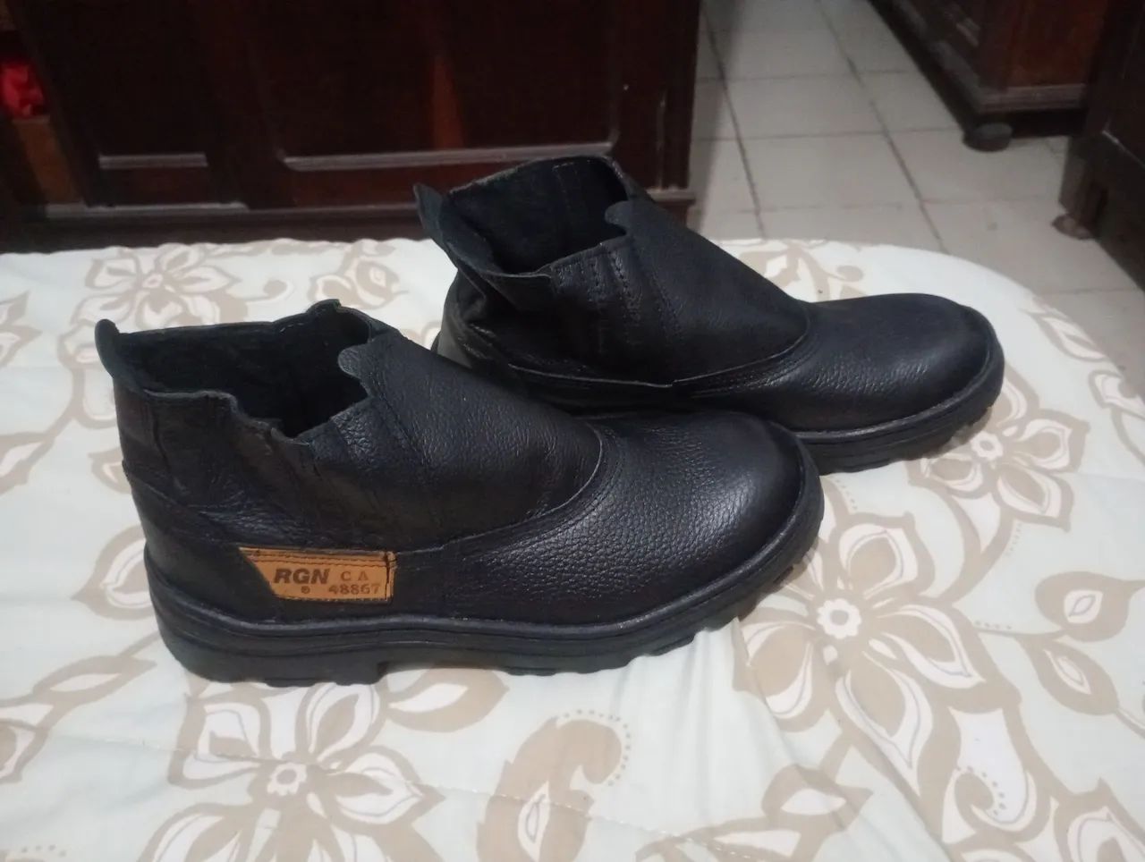 Bota segurança bico de aço  - Foto 2