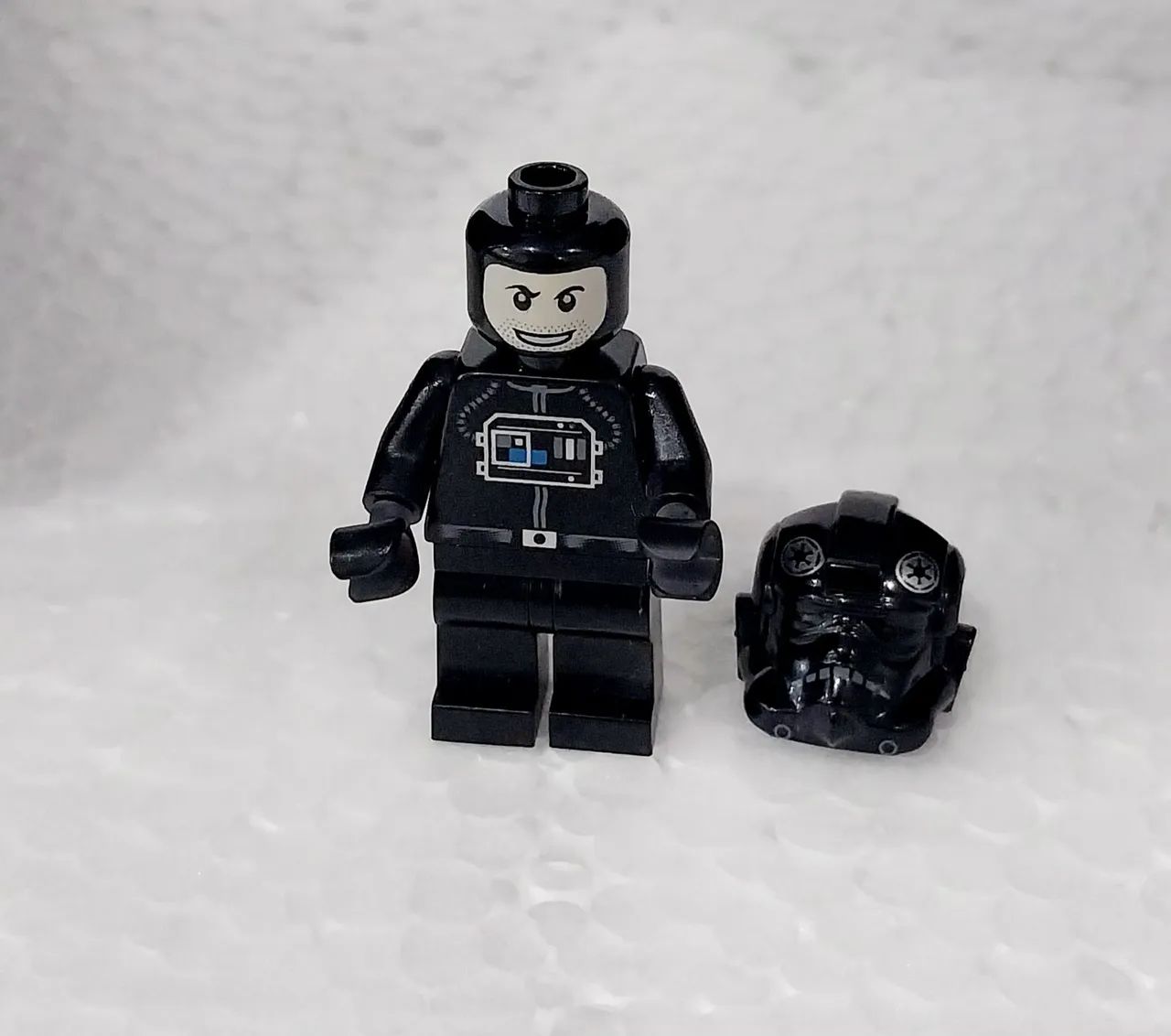 LEGO Star Wars TIE Fighter (9492) - Foto 5