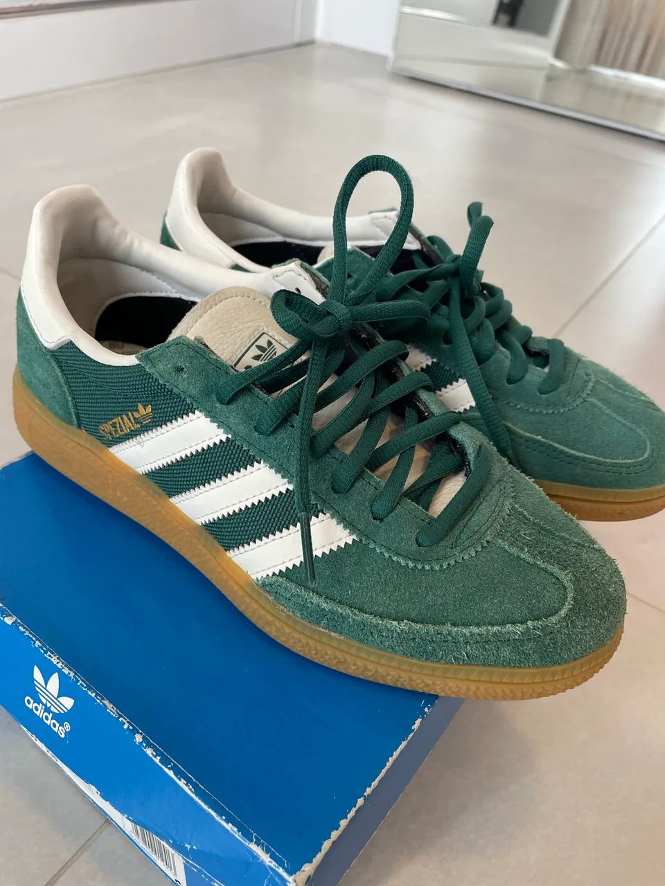 Tênis Spezial verde 