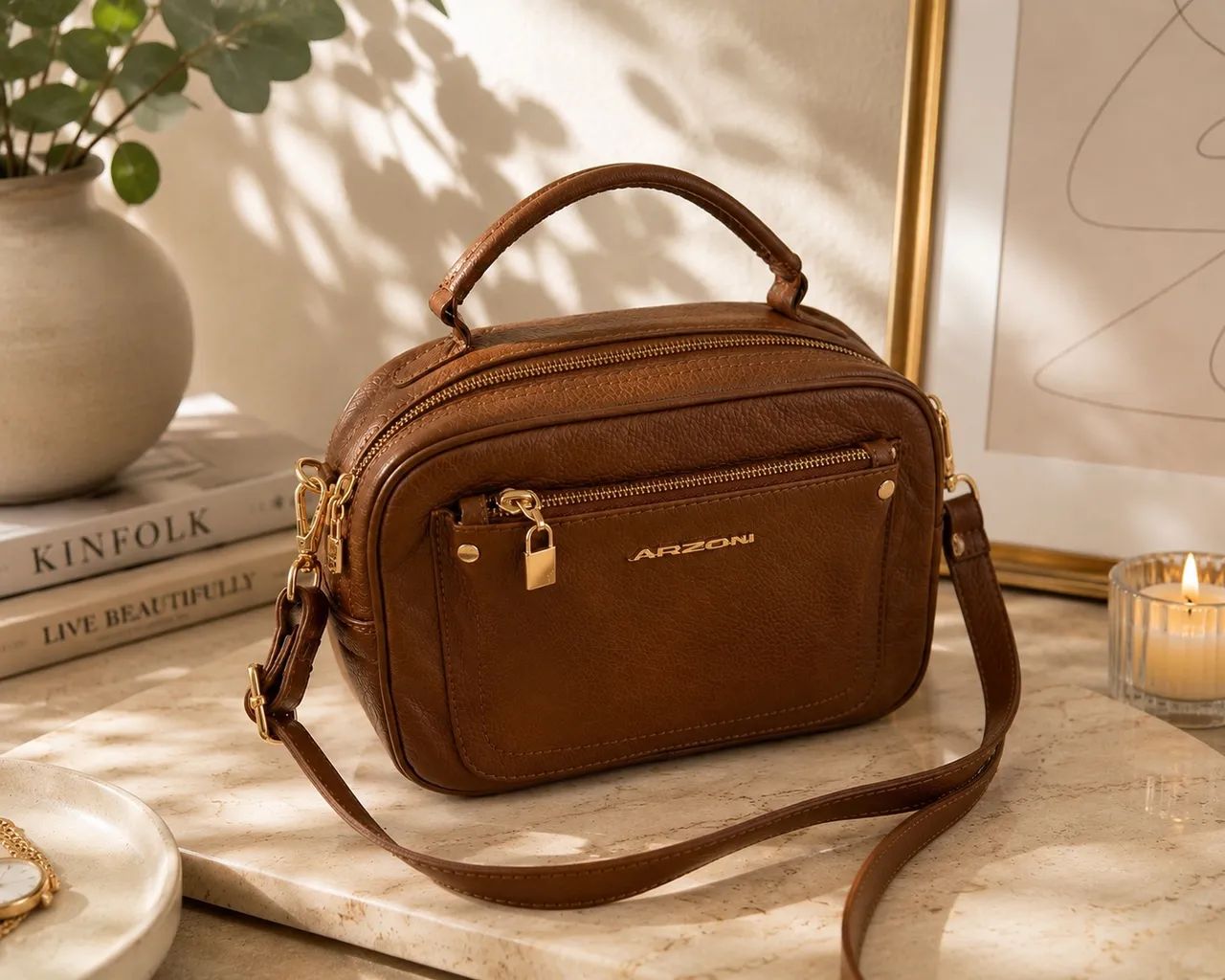 Bolsa de Couro Estilo Baú 
