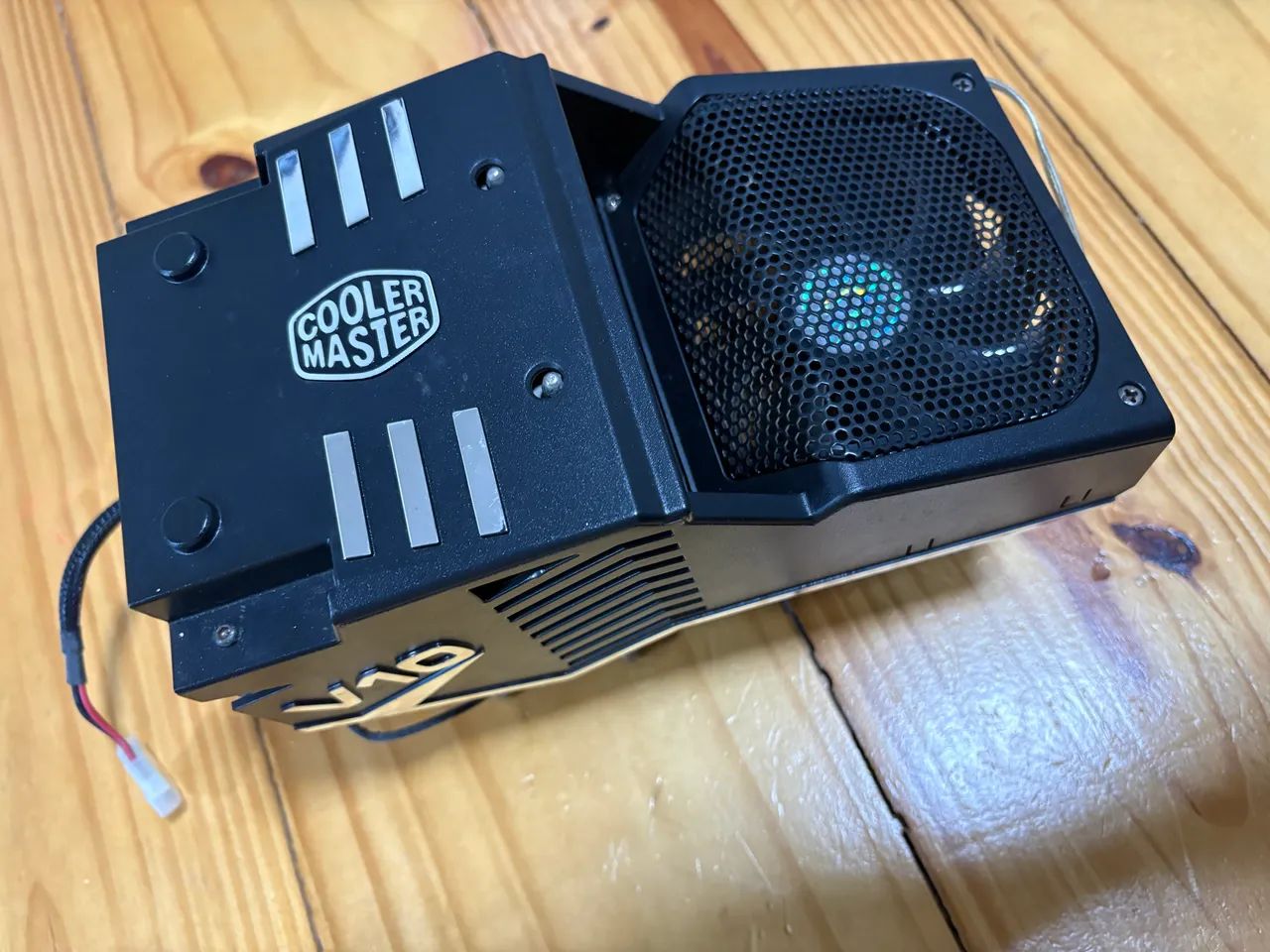 Cooler master v10 - Foto 4