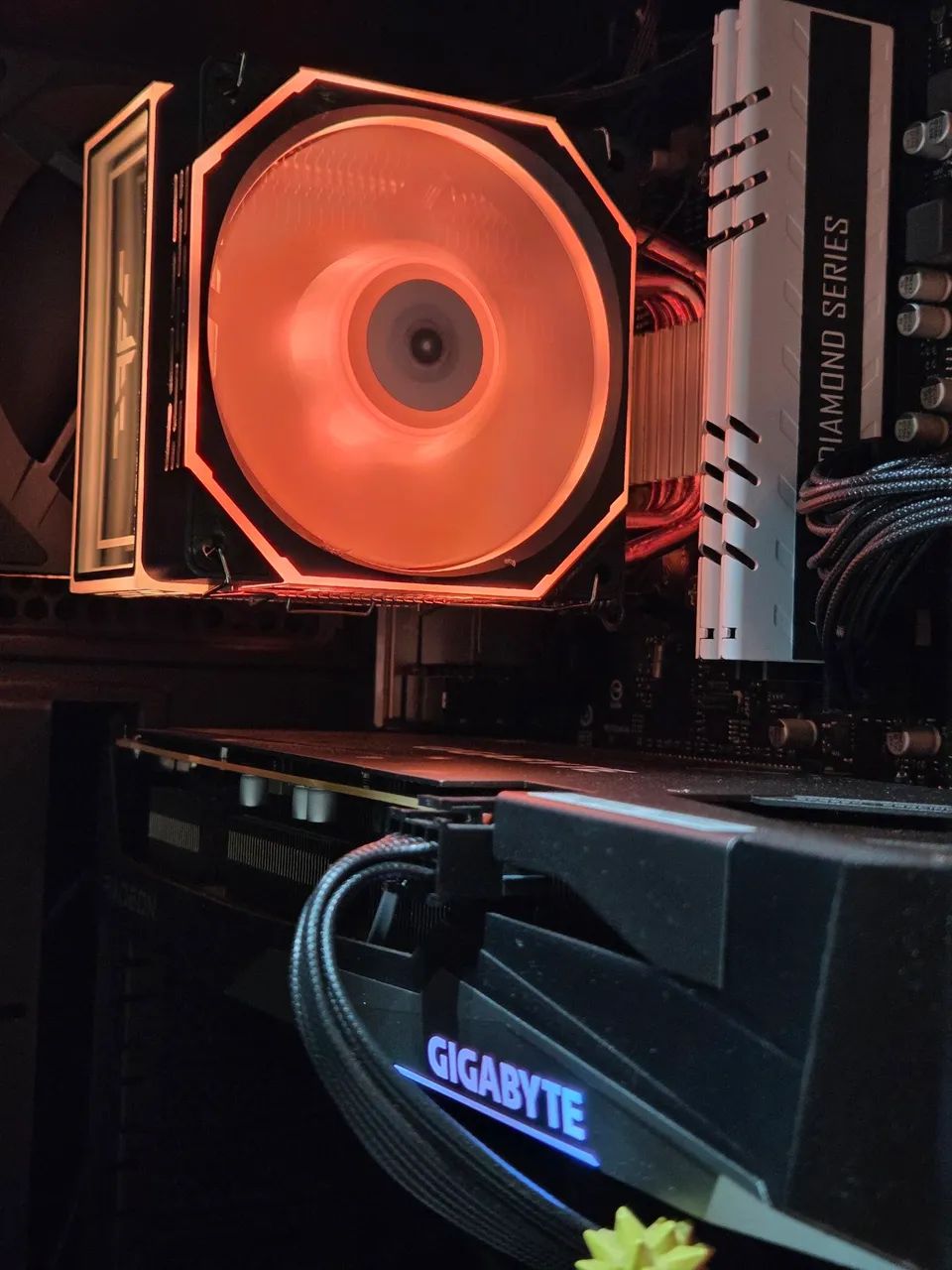 PC GAMER - Ryzen 7 5700 + RX 7600 - Foto 5