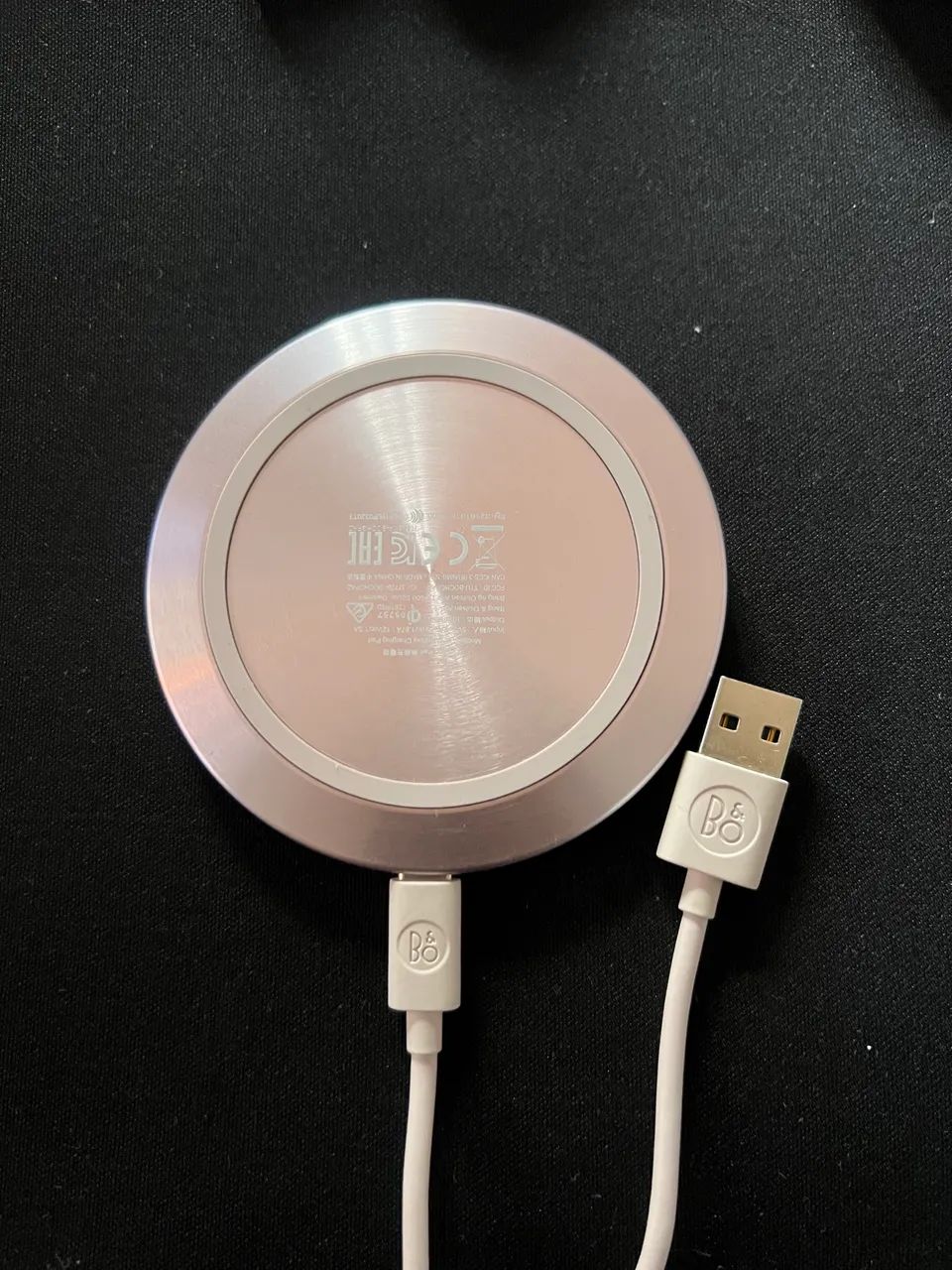 Bang & Olufsen Charging Pad  - Foto 5