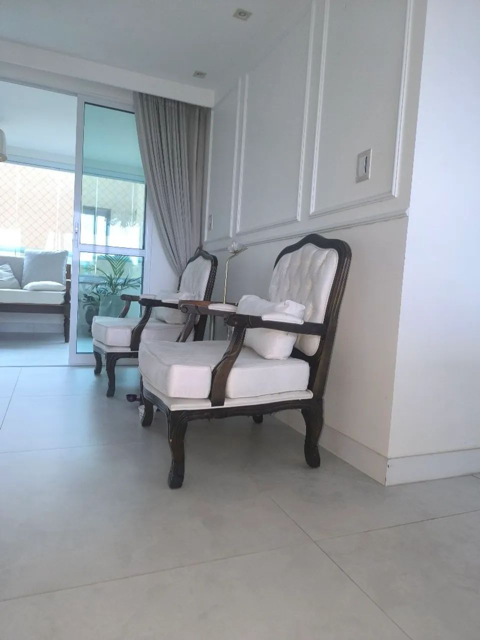 Conjunto Poltronas clássicas king - Foto 2