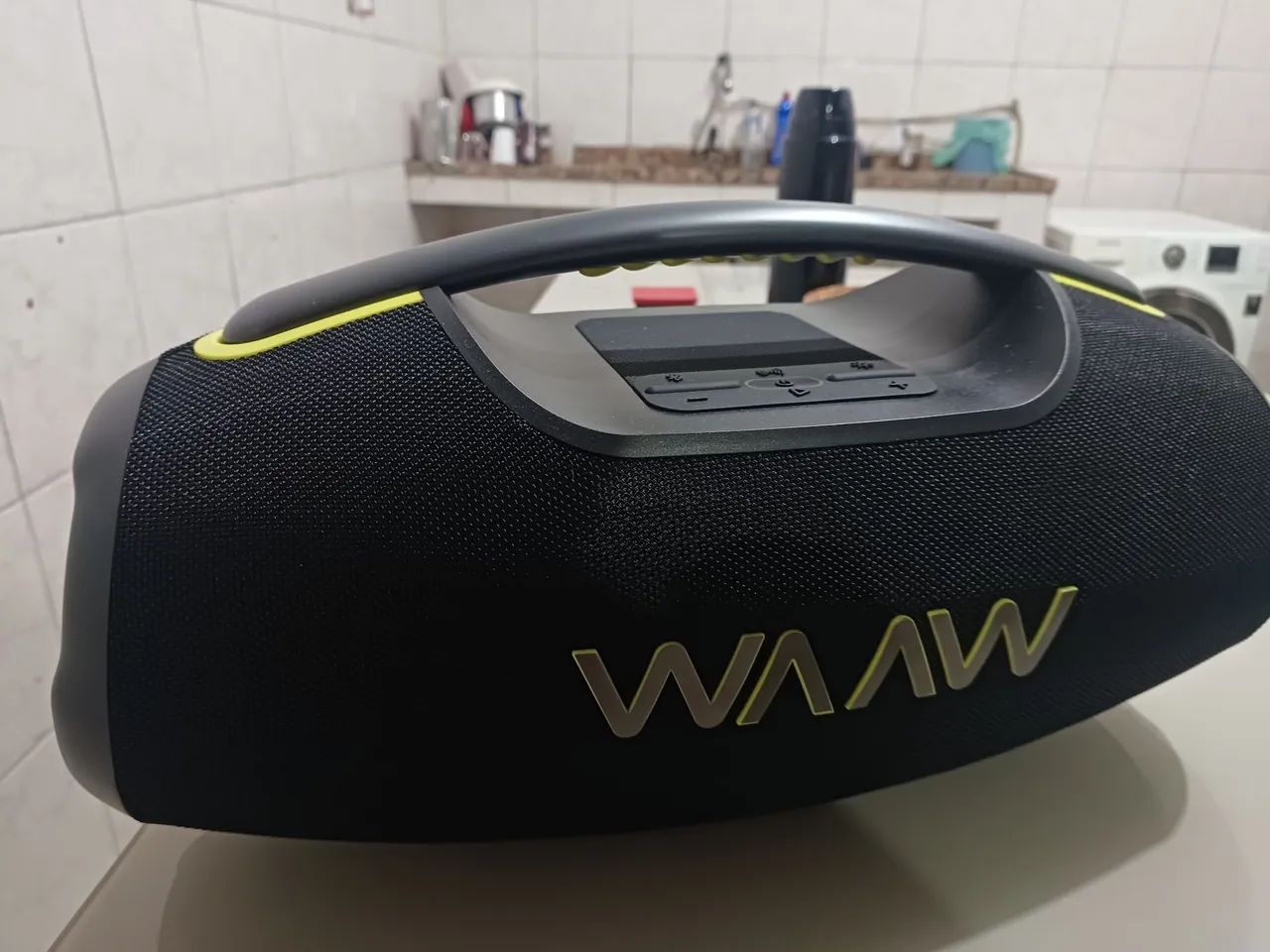 Caixa de som Alok Bombox nova  - Foto 2