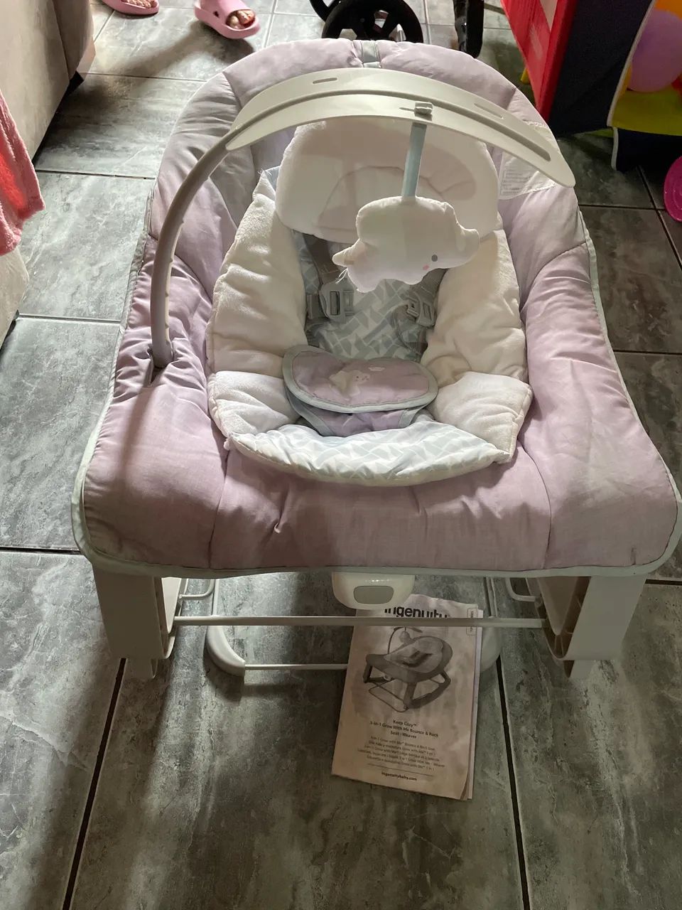Cadeirinha de descanso para bebê 