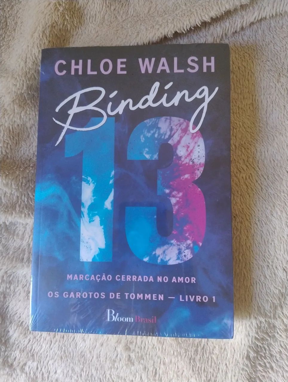 LIVRO BINDING 13 - CHLOE WALSH