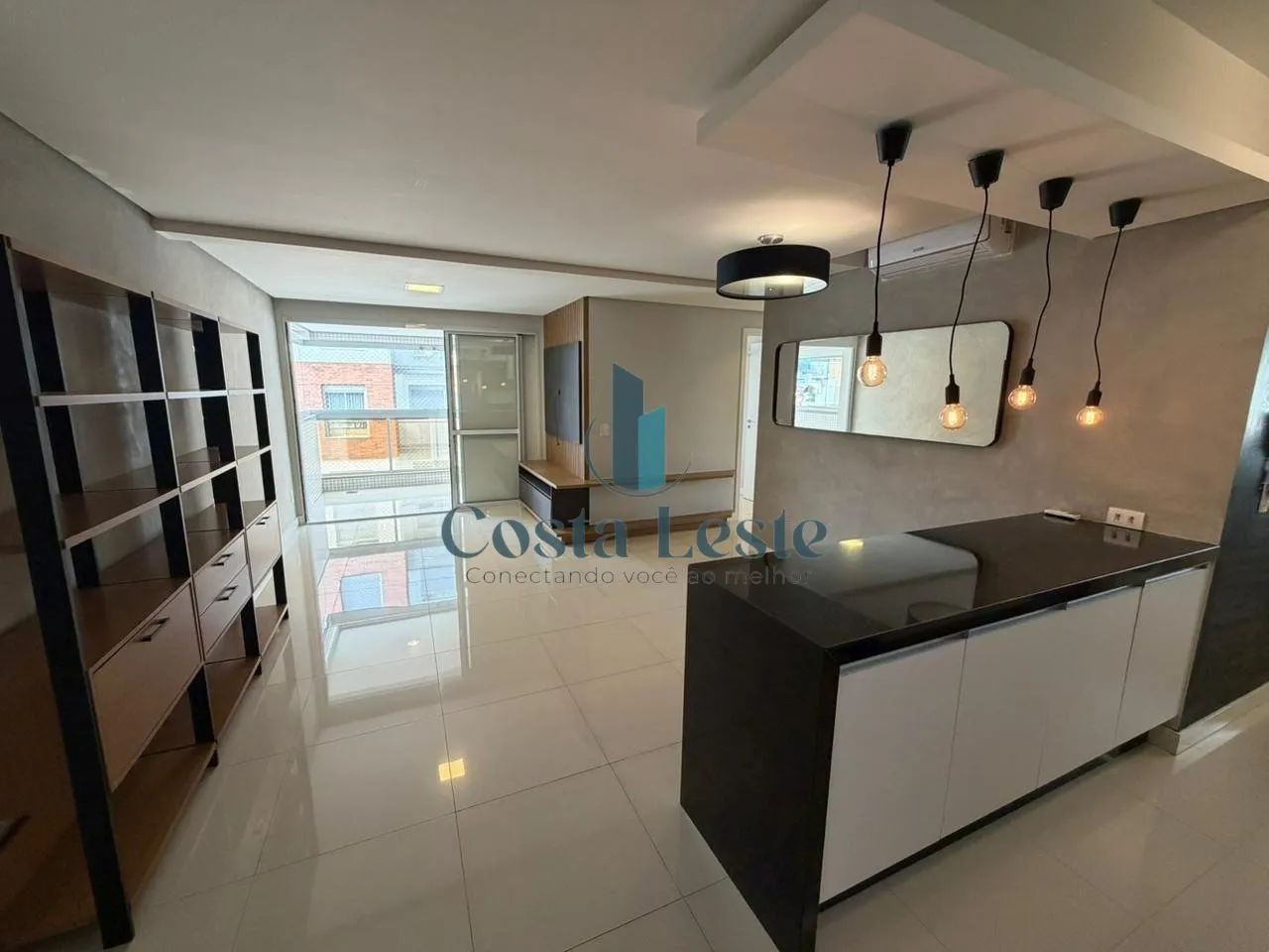 EXCELENTE APARTAMENTO 3 DORMITÓRIOS - CÓRREGO GRANDE