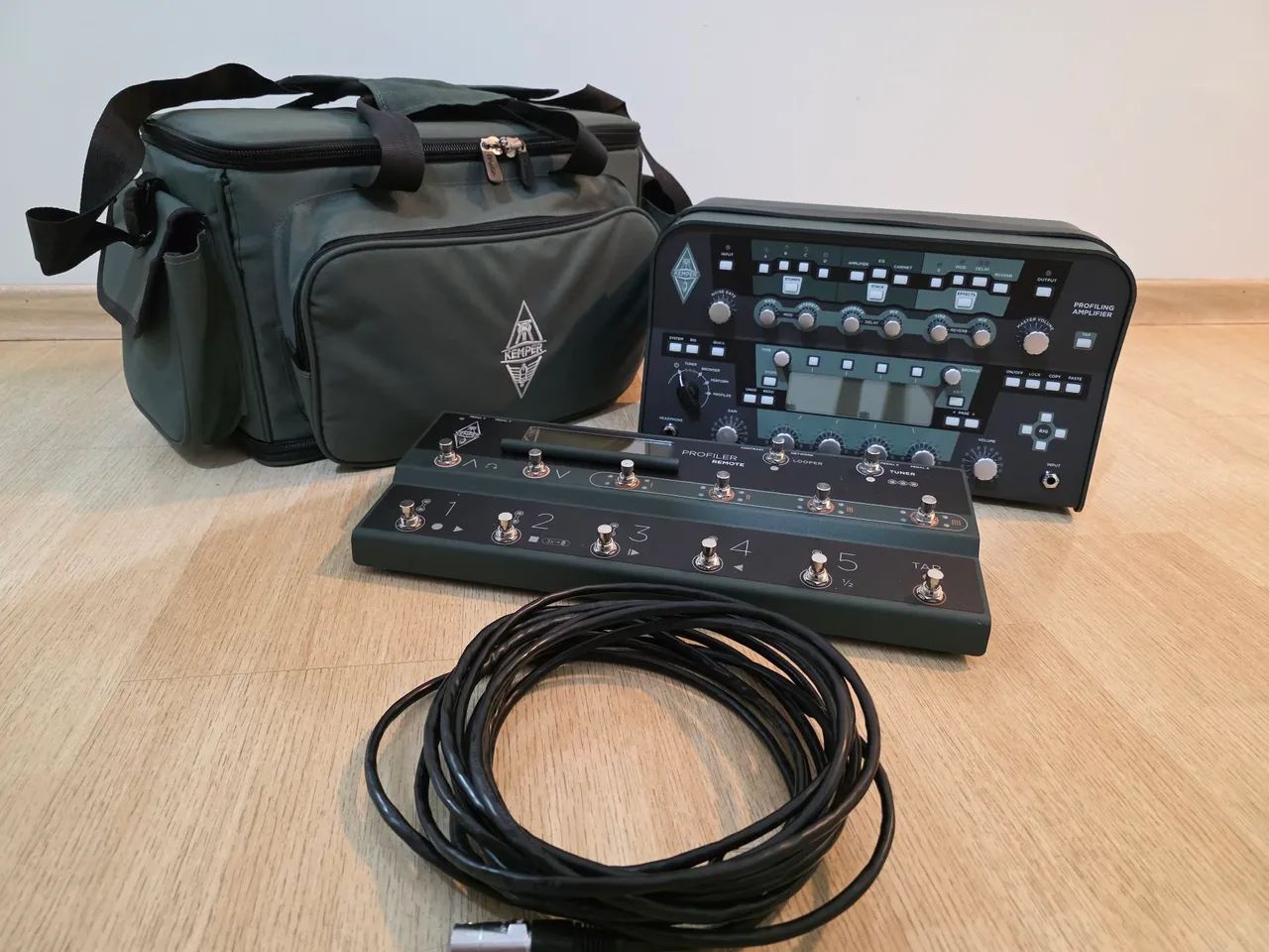 Kemper Profler Power Head 600 RMS com foot Controller com cabo e bag originais  - Foto 4