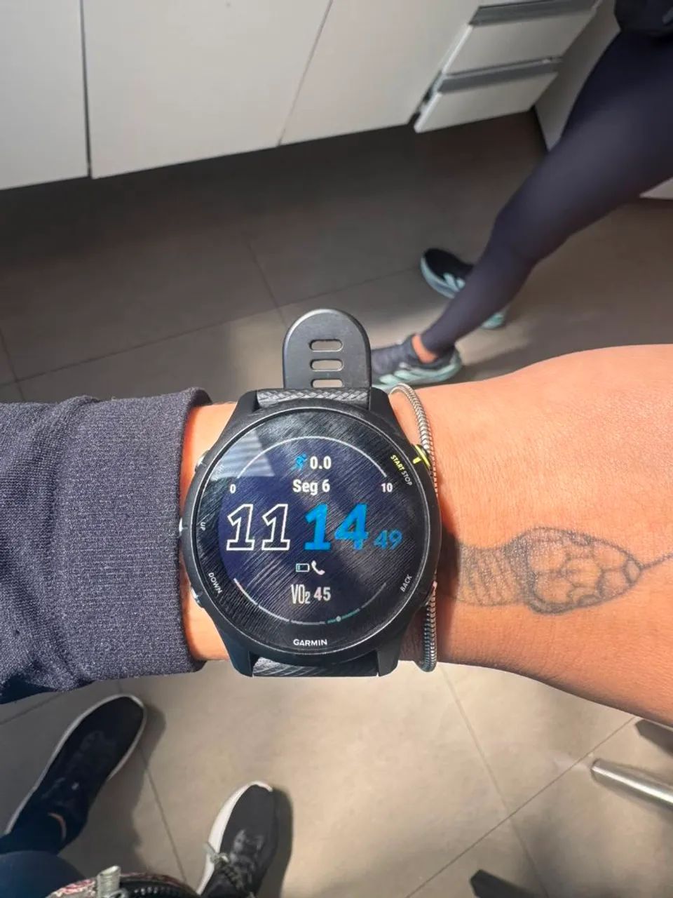 Relógio Garmin Forerunner 255 Music - Foto 3