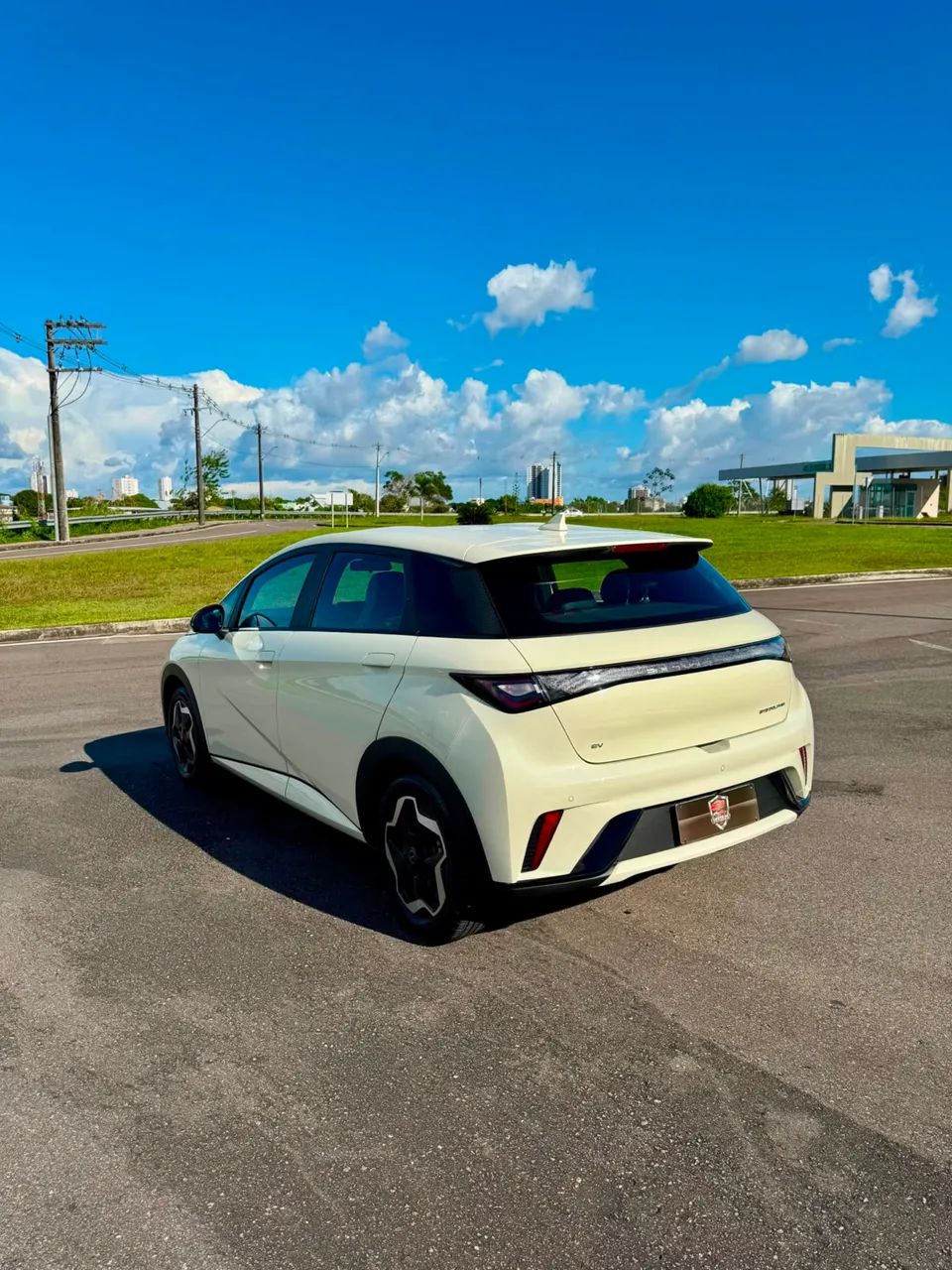 BYD Dolphin EV (Elétrico) 2024