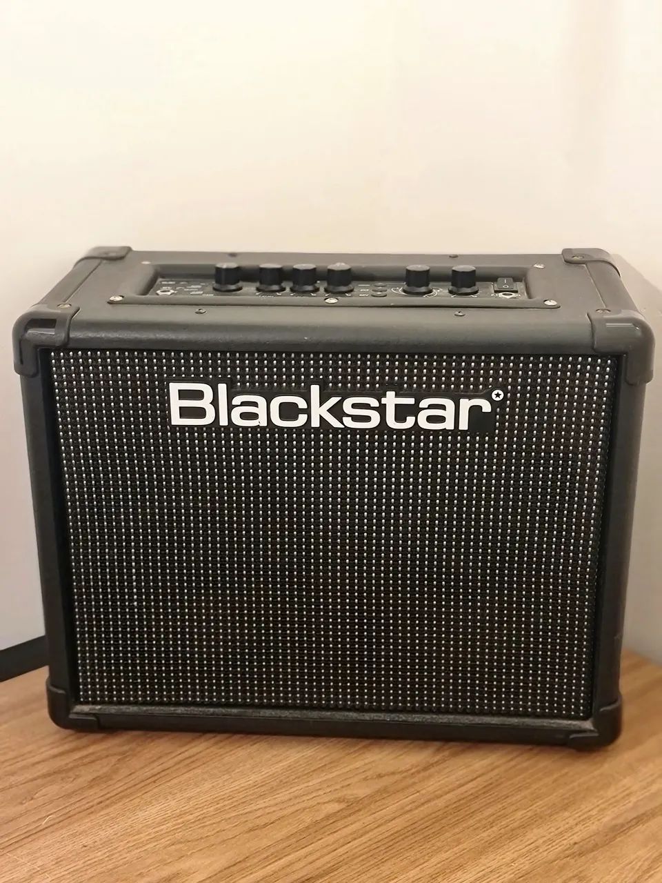 Amplificador Blackstar id 20
