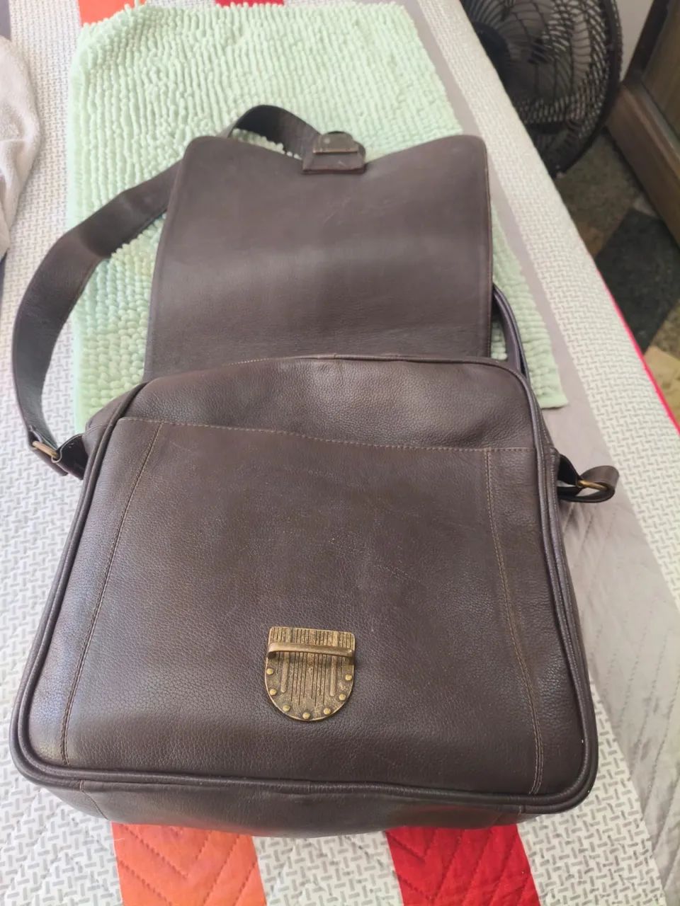 Bolsa feminina de couro  - Foto 2