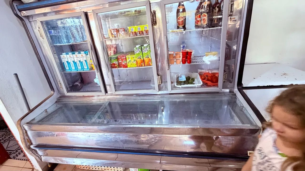 Ilha de Refrigeração 2 em 1 - Expositora de Congelados - Foto 3