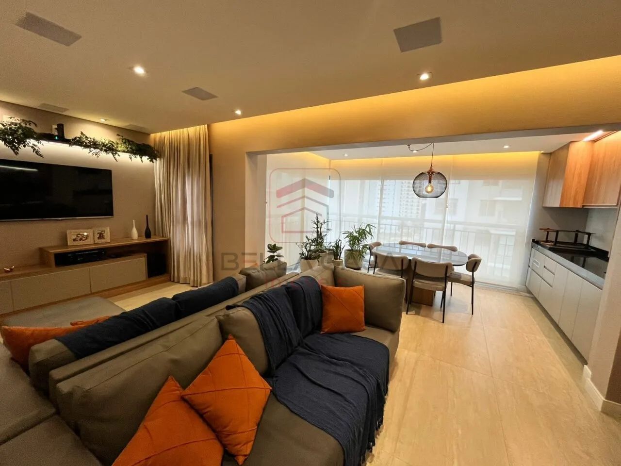 Apartamento com varanda gourmet e 3 suites a venda MOOCA