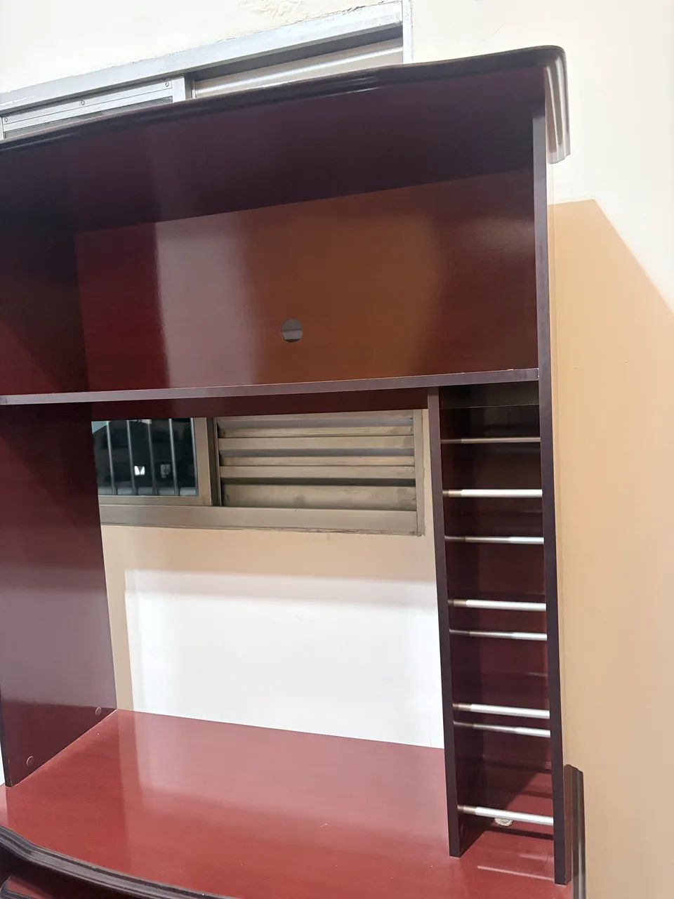 Estante semi nova ! 