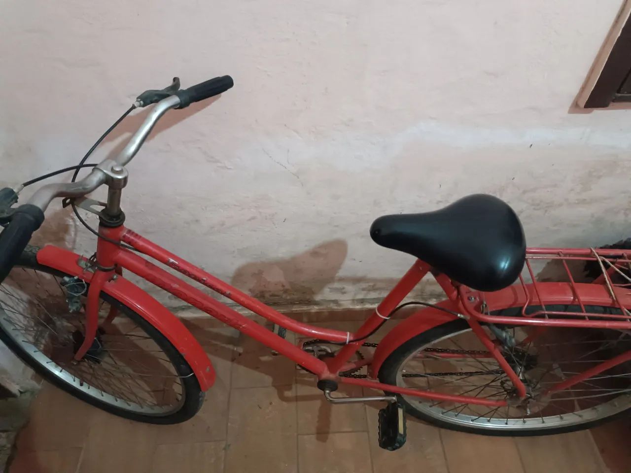 Bicicleta modelo antigo 
