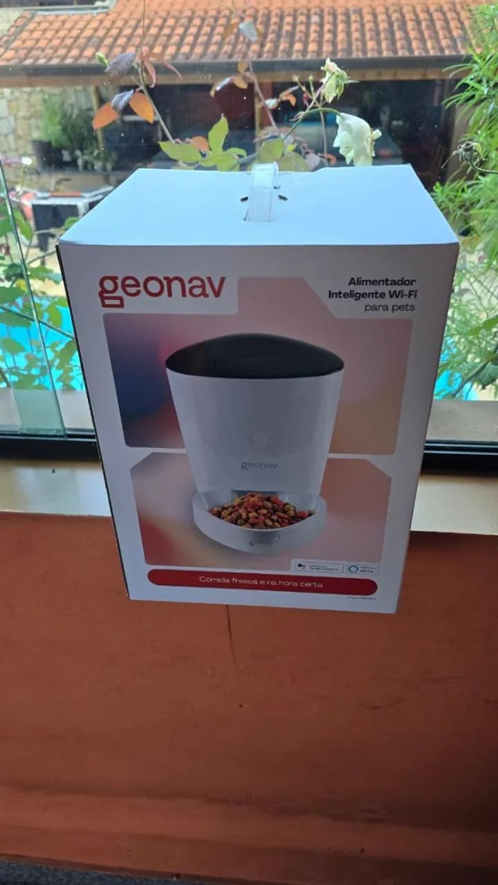 Alimentador Inteligente Wi-Fi Geonav para Pets