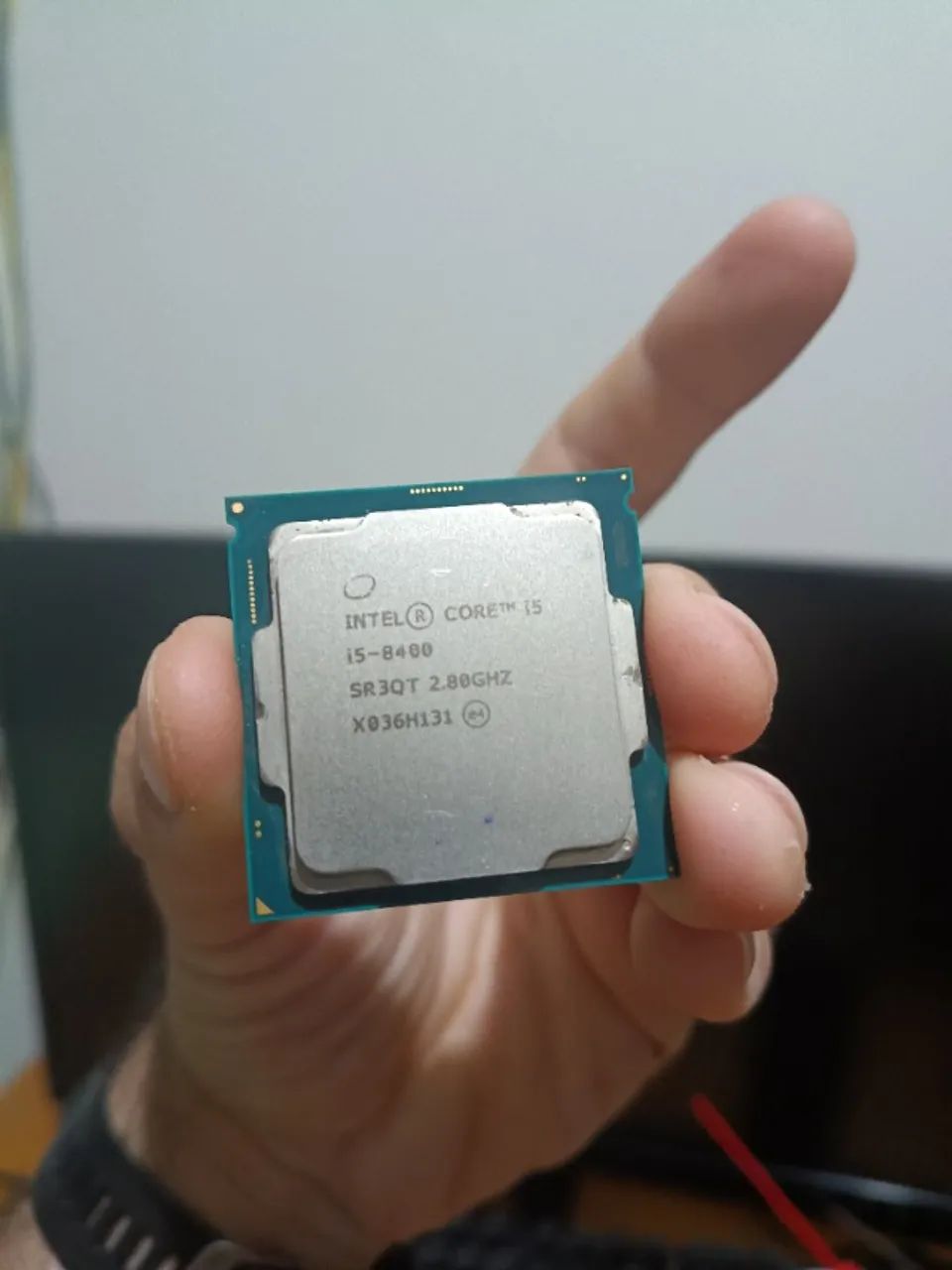 Intel i5 8400