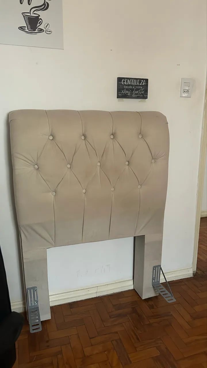 Cabeceira Bege Macia para cama Box Solteiro - Foto 2