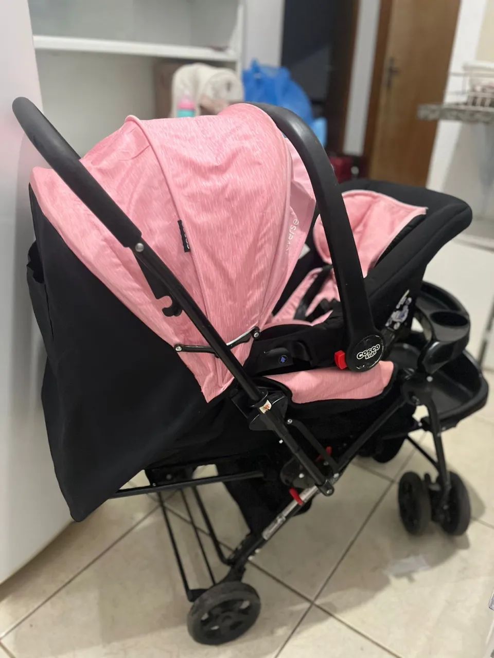 Carrinho de bebê  Cosco 