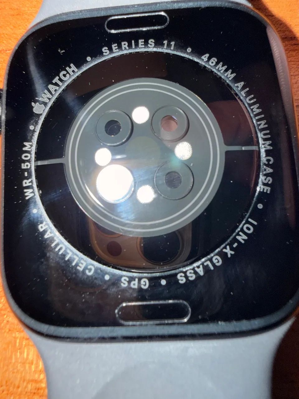 Apple Watch 11 46 mm GPS + Celular  - Foto 3