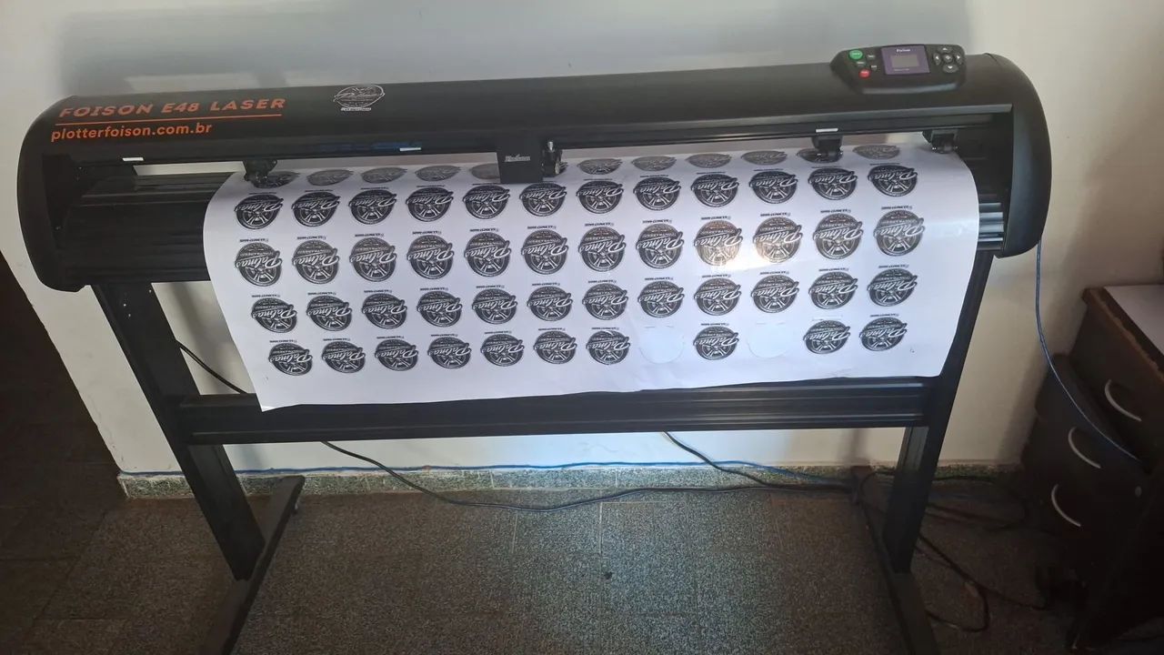 Plotter de recorte E48 laser mais computador  - Foto 3