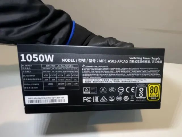 Fonte C. Master 1050w v2 Modular - V ou Troco por... - Foto 4