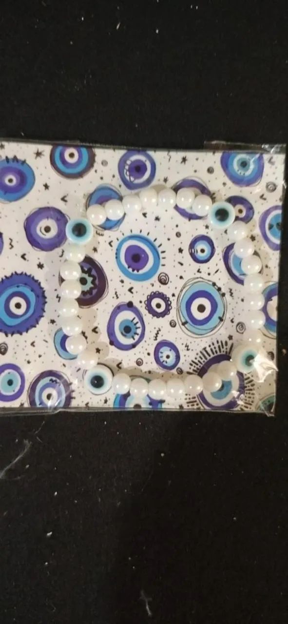 Pulseiras de pulso com 4 unidades iguais 