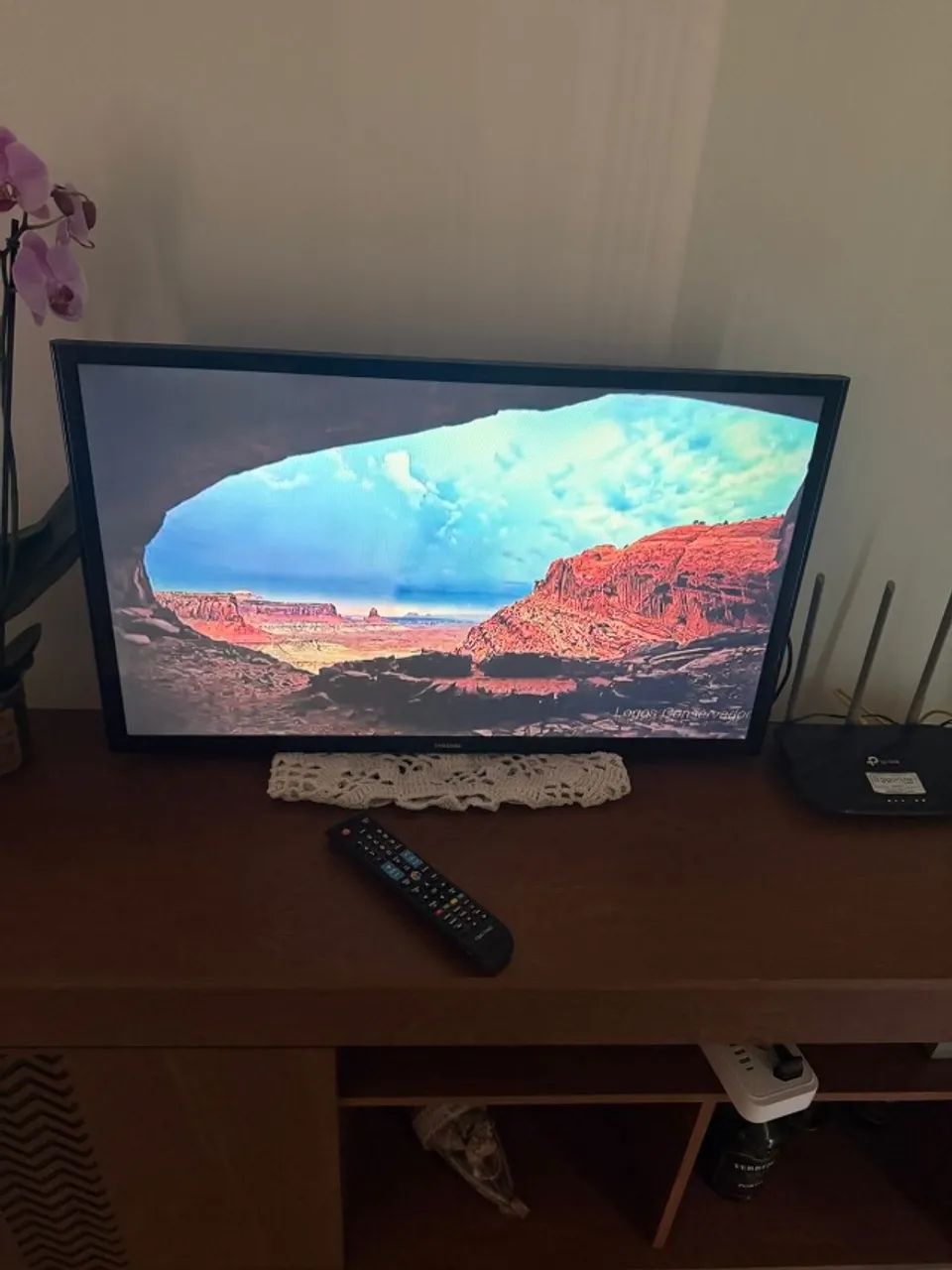 Smart TV Samsung de 32 polegadas em excelente estado de conservação!