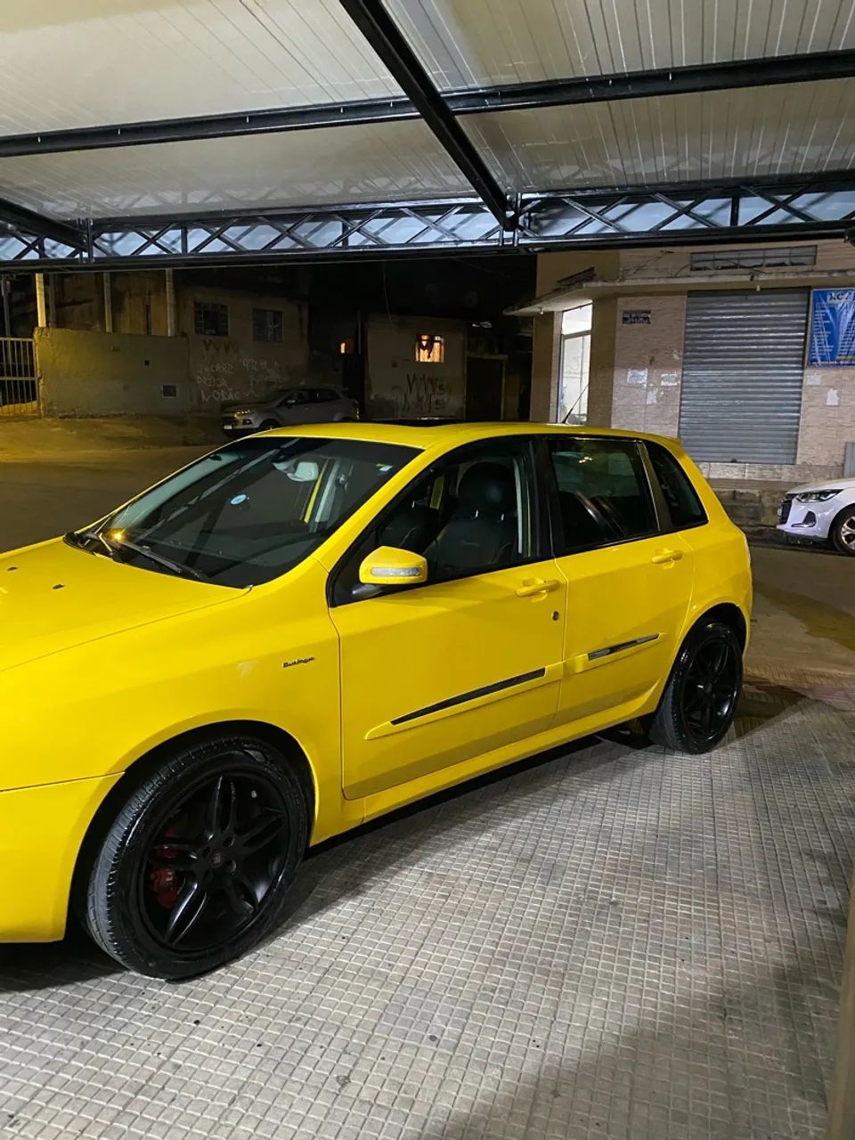 Fiat Stilo Dualogic 1.8 Sporting Flex 8V 5P 2009