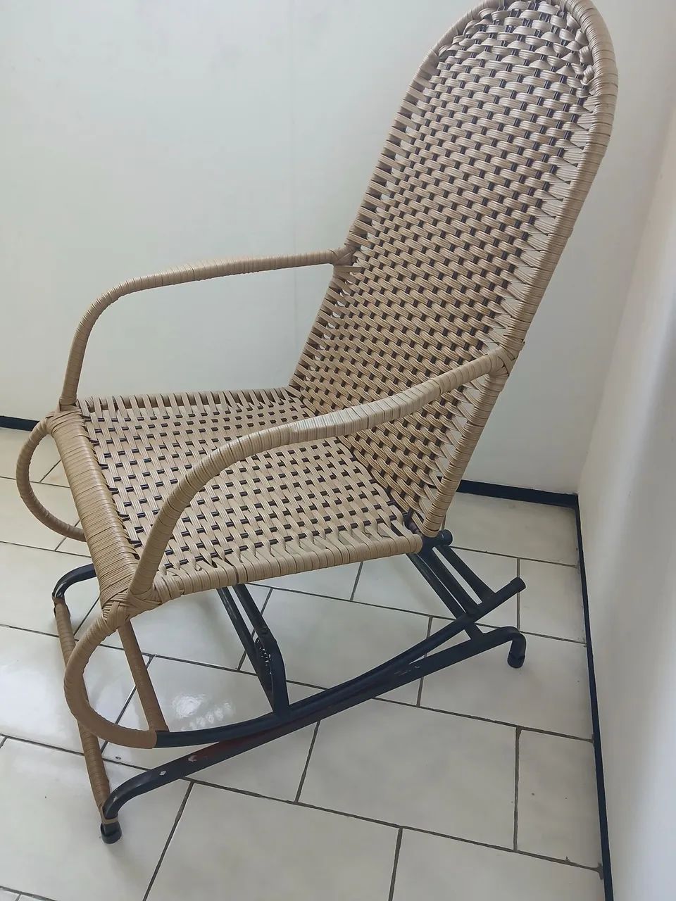 Cadeira De Balanço Com Molas 
