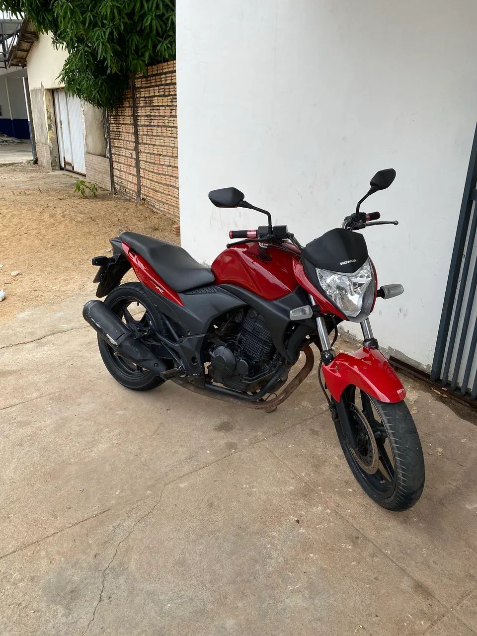 Vendo ou troco cb300r