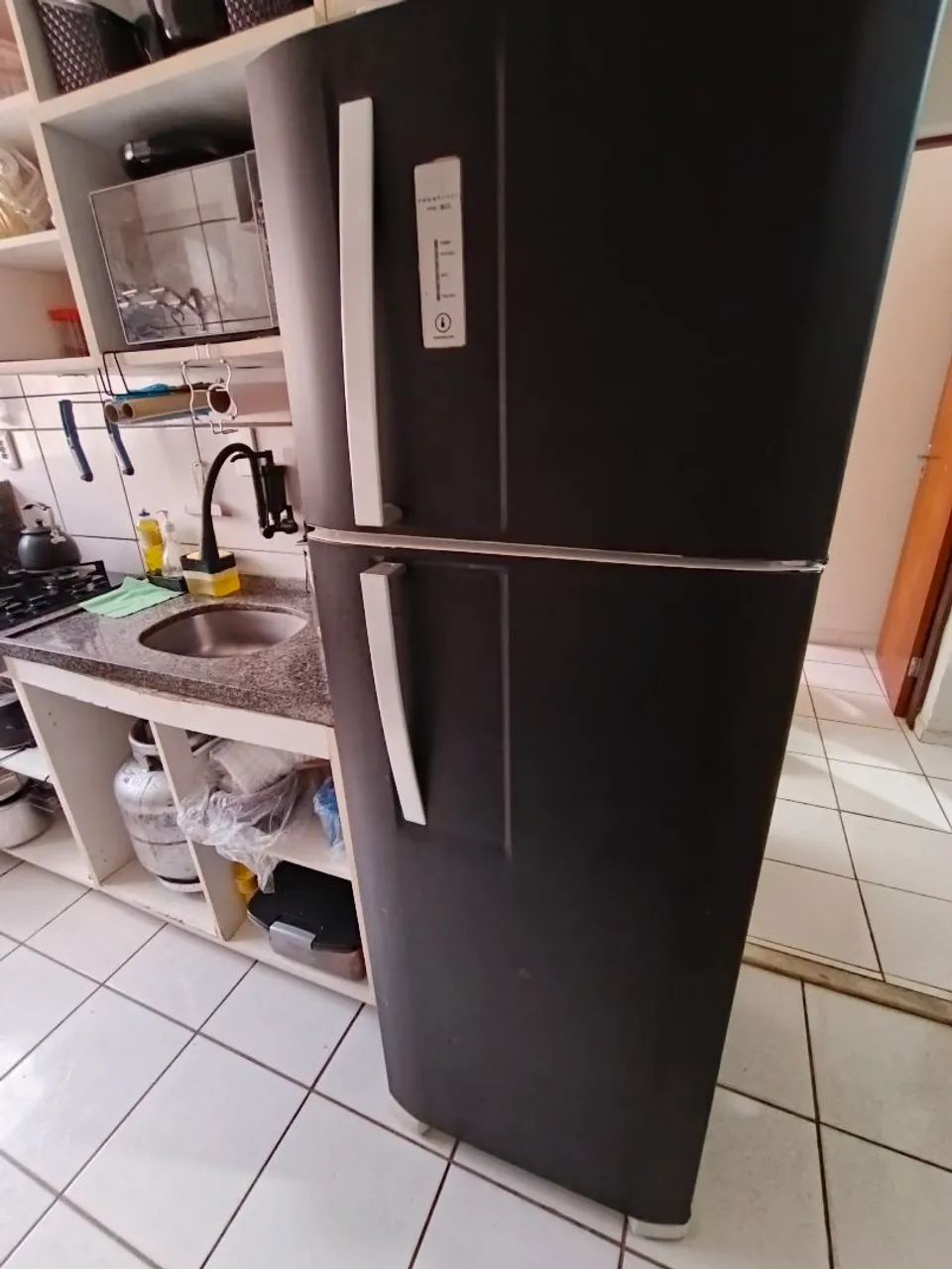 Geladeira Eletrolux - Ótimo Estado  - Foto 4