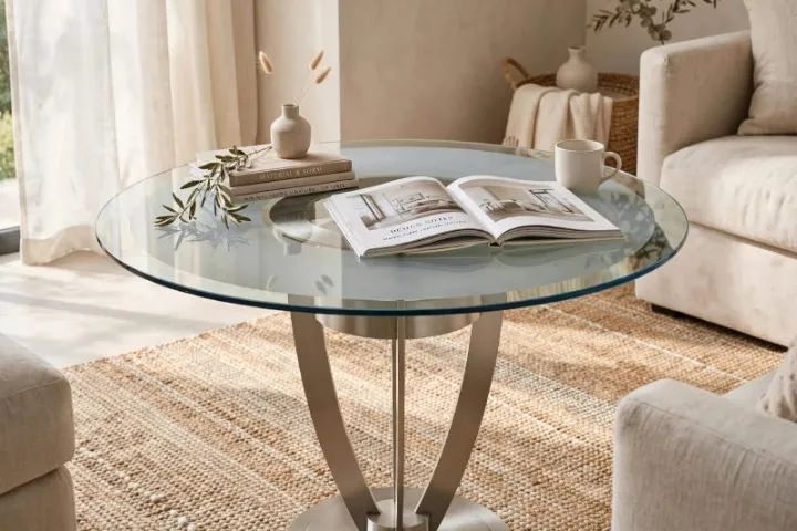 Mesa Lateral Inox Escovado com Vidro Temperado 60cm - Base Tripé Moderna