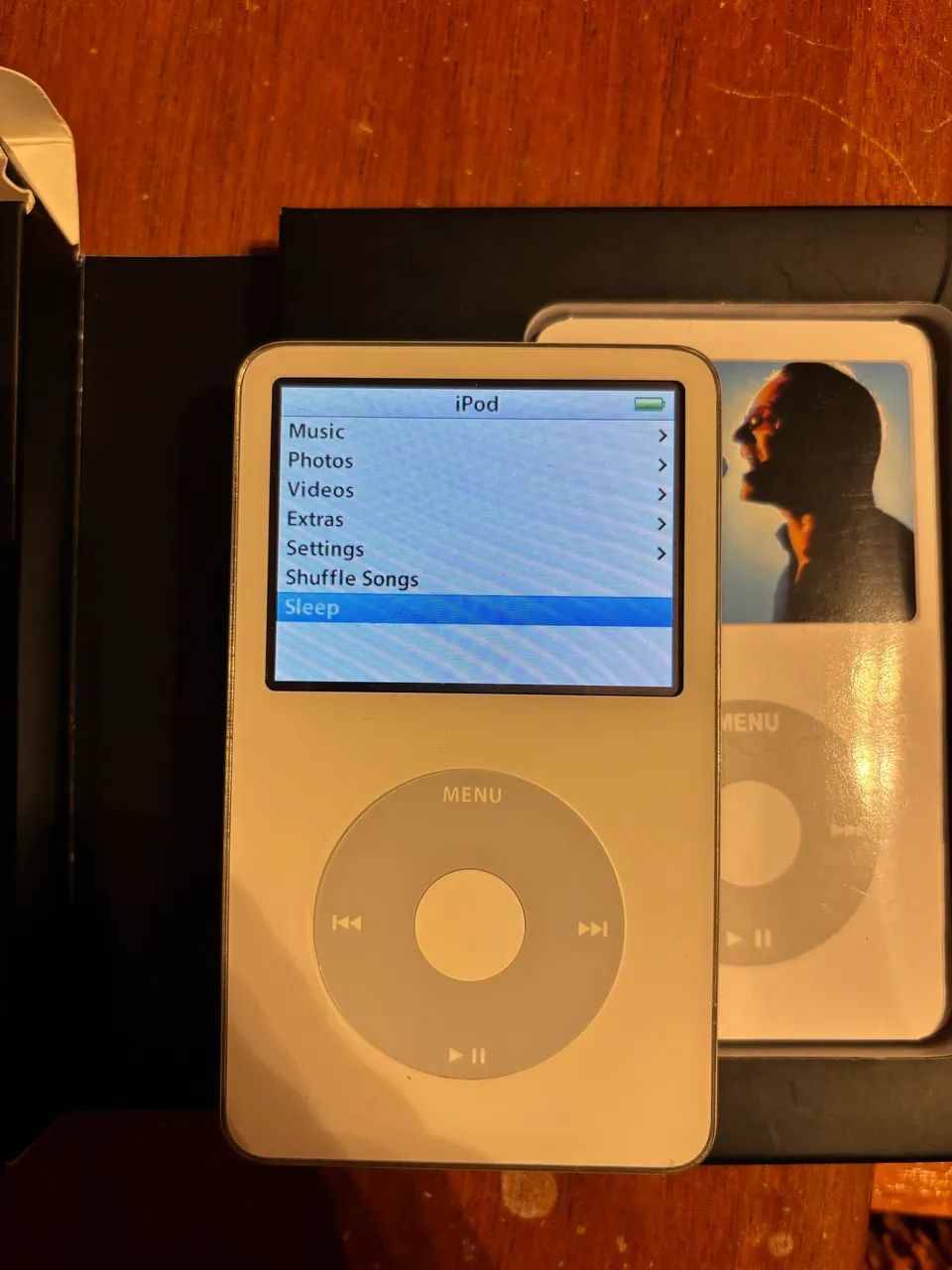 Ipod video 80gb換装 Restoring an old iPod Classic! SSD + Battery Upgrade - YouTube