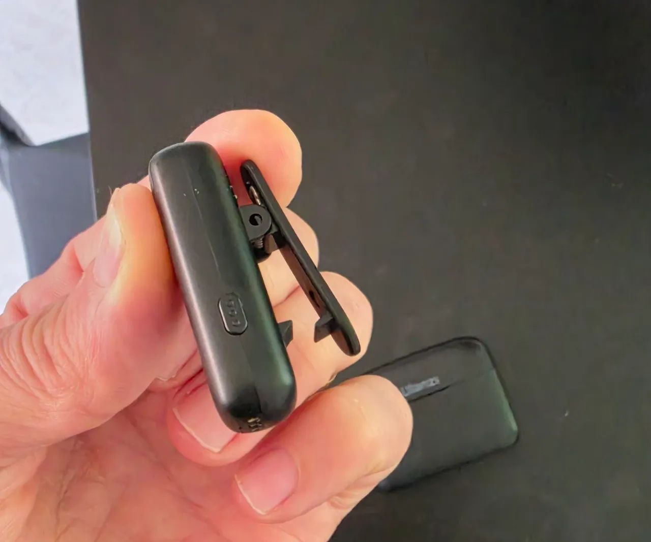 Microfone Ulanzi Sem Fio J12 Conector Usb Tipo C -2 Mics - Foto 4