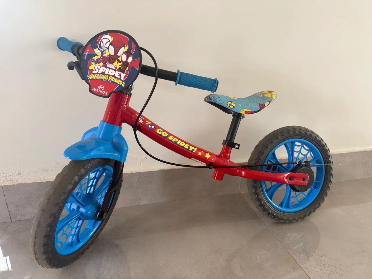 Bicicleta equilibrio homem aranha - Foto 2