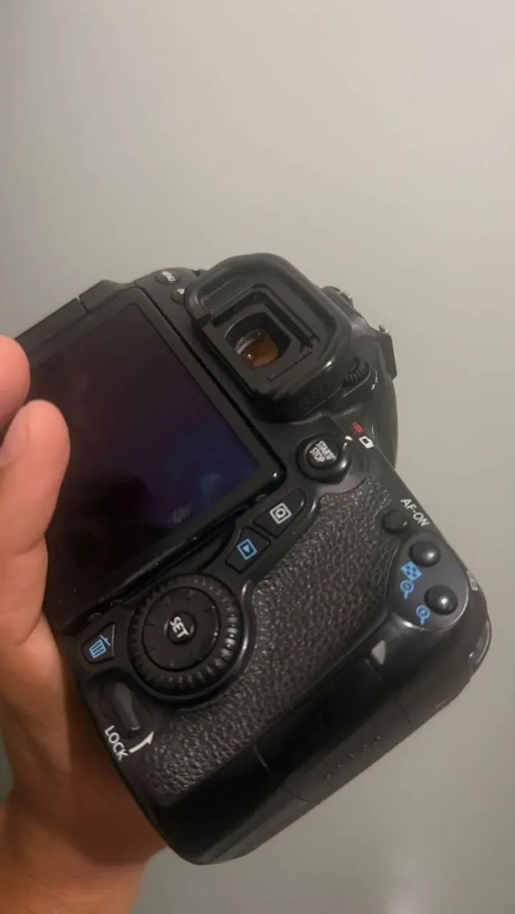 Câmera Canon 70D - Foto 2