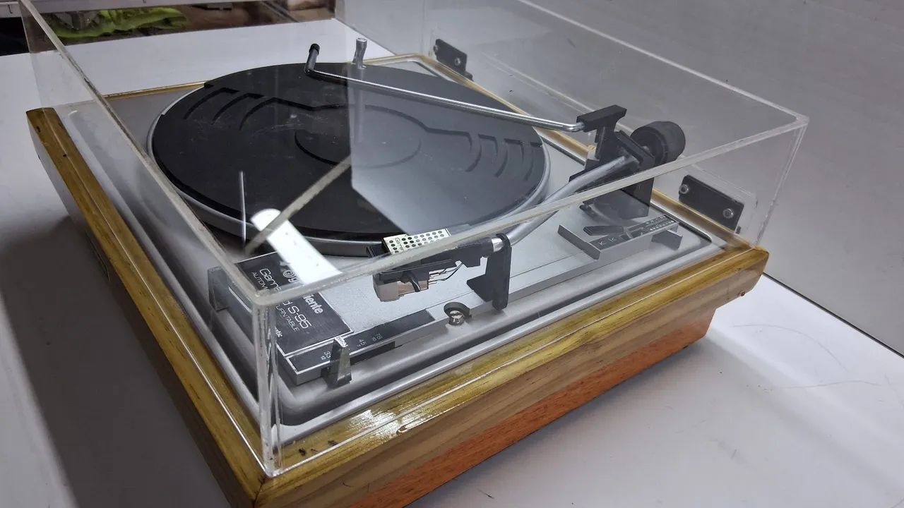 Toca disco gradiente garrard S95 prata - Foto 4