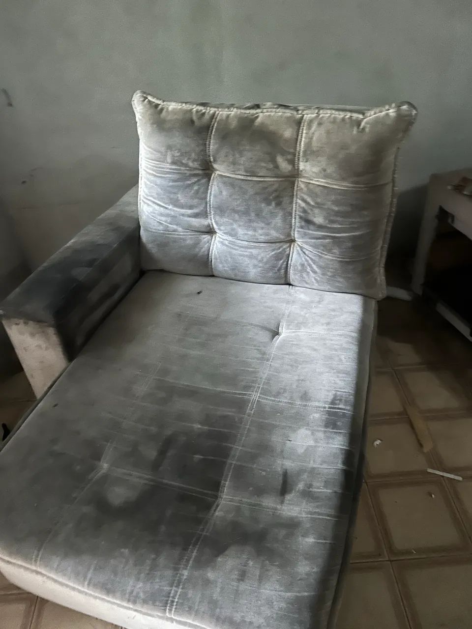 vendo sofá retrátil 