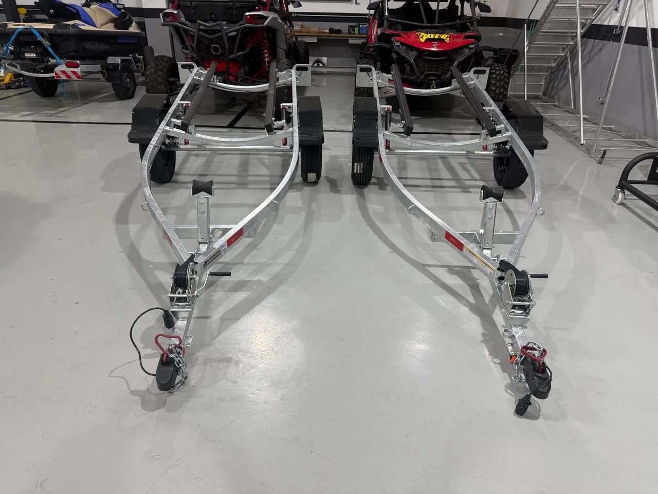 Carretinha de jet ski, galvanizada zero ano 2026 !!